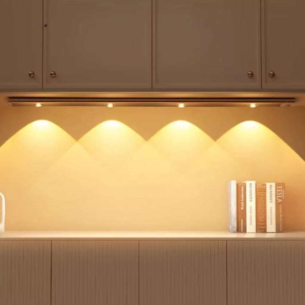 Luminária LED 3 Cores Sensor Movimento USB Recarregável Quarto Cabeceira Armário