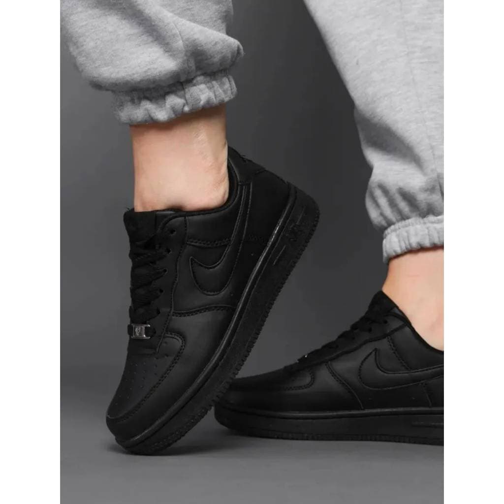 Casinha Force Preto Moderno