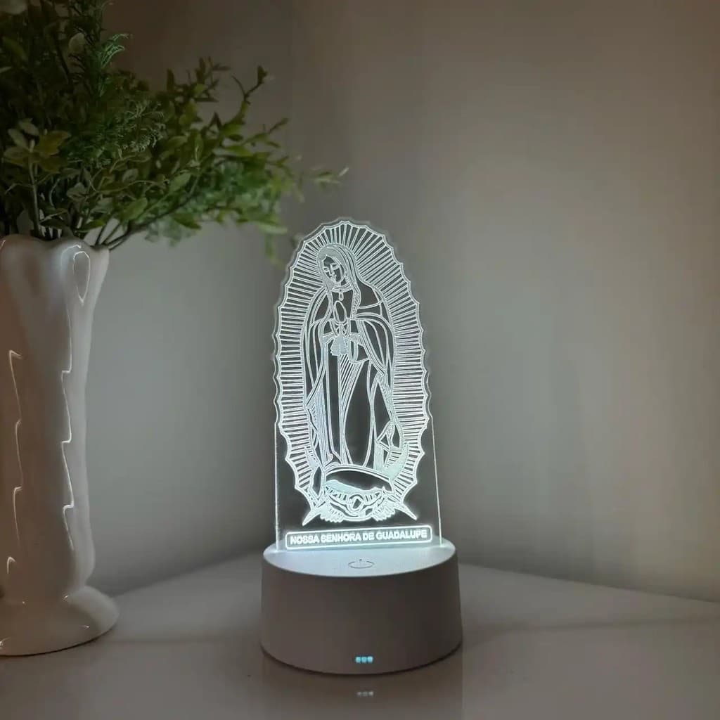 Luminária LED 3D Em Acrílico Abajur Presente Criativo - Luminária LED - NOSSA SENHORA GUADALUPE