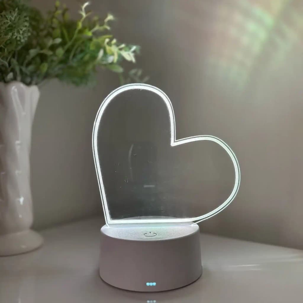 Luminária LED 3D Em Acrílico Abajur Presente Criativo - Luminária LED - CORAÇÃO