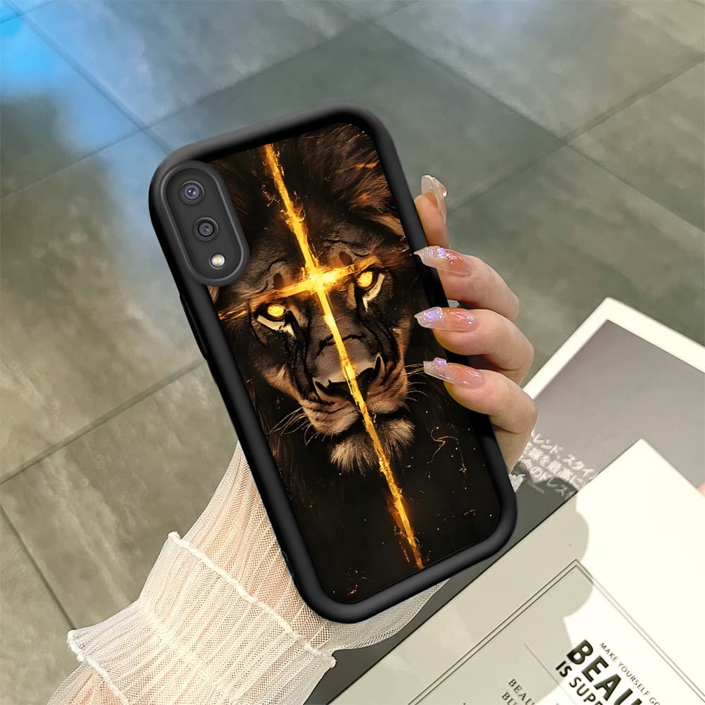 Capinha de Silicone Leão Cruz Dourado Premium Para Samsung Galaxy A02 Capa de Celular TY7007