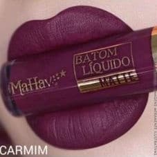 Batom líquido efeito matte vegano Mahav cor Carmim