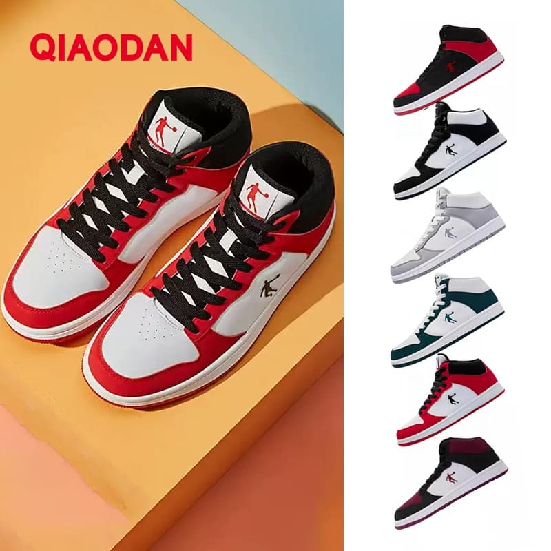 Qiaodan Masculino Tênis De Cano Alto Couro Calor Confortável Calçado Leve XM3580338W-- & -