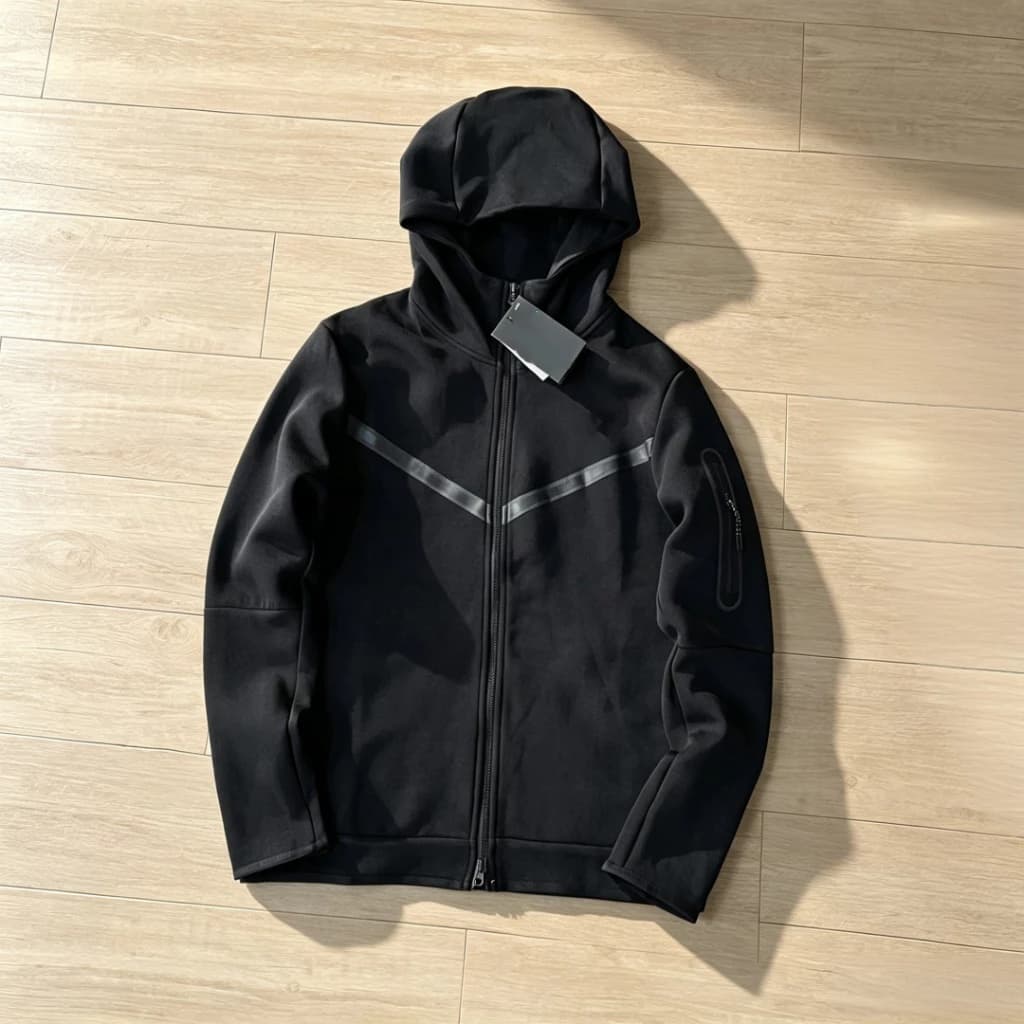 Jaqueta esportiva masculina com capuz e moletom
