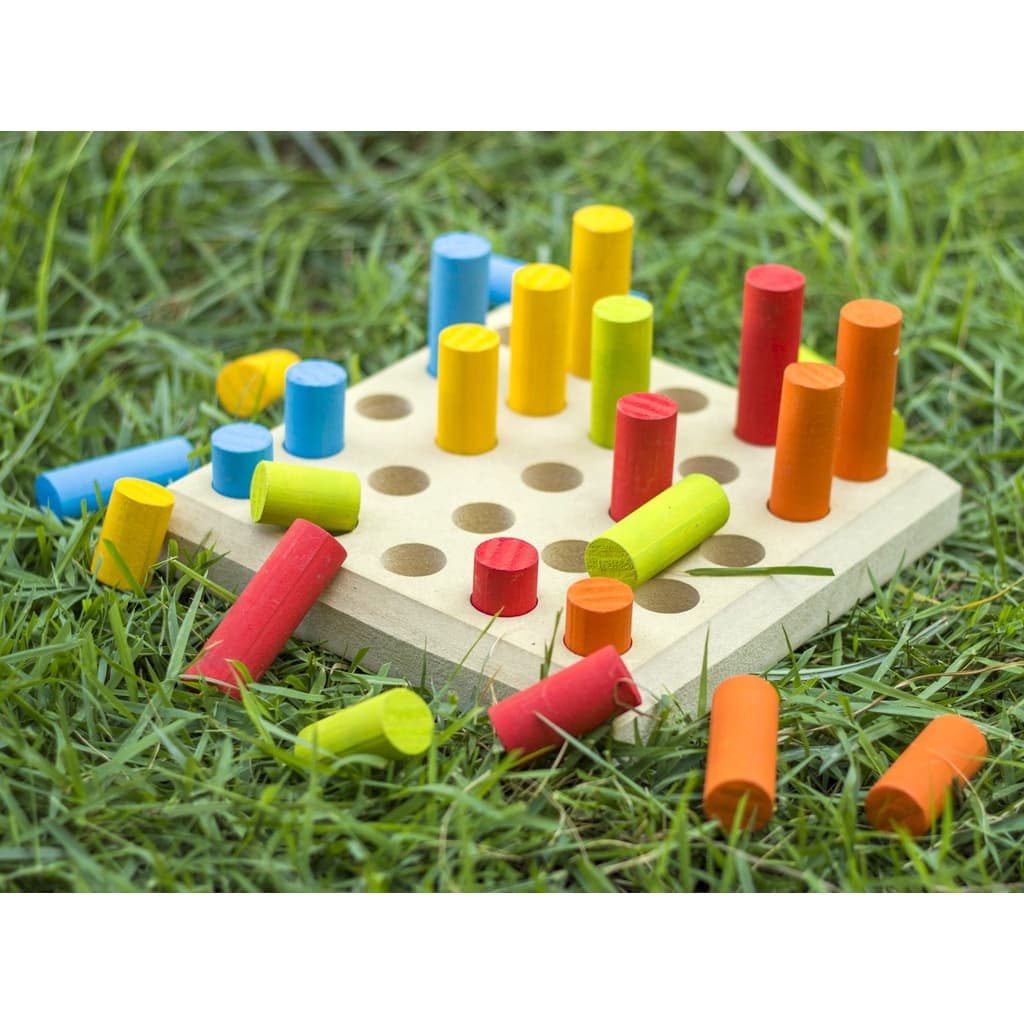 PINOS DE ENCAIXE Brinquedo Colorido Educativo Woodtoy brinquedos Montessori em Madeira