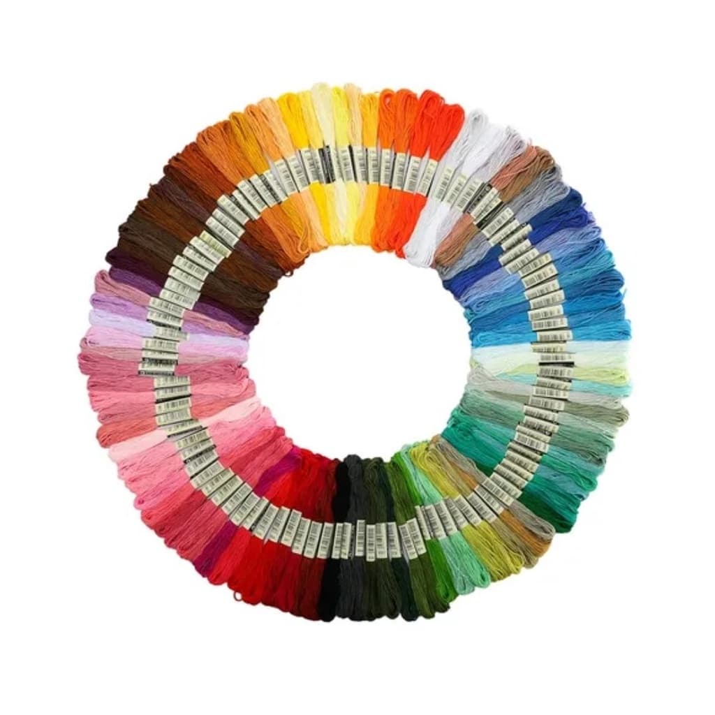 Linha Meada Para Bordar e Fazer Ponto Cruz Excelente Cores diversas Unidade