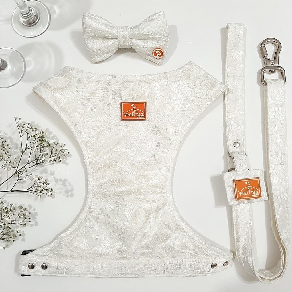 Coleira Peitoral Para Casamento Branca Com Guia e Laço Vestido de Noiva Pet