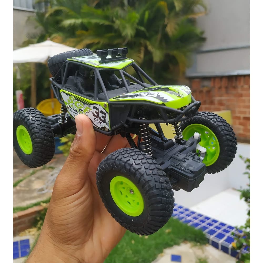 Carrinho de Controle Remoto Recarregável Rc4 30km 4x4 Pronta Entrega Oferta