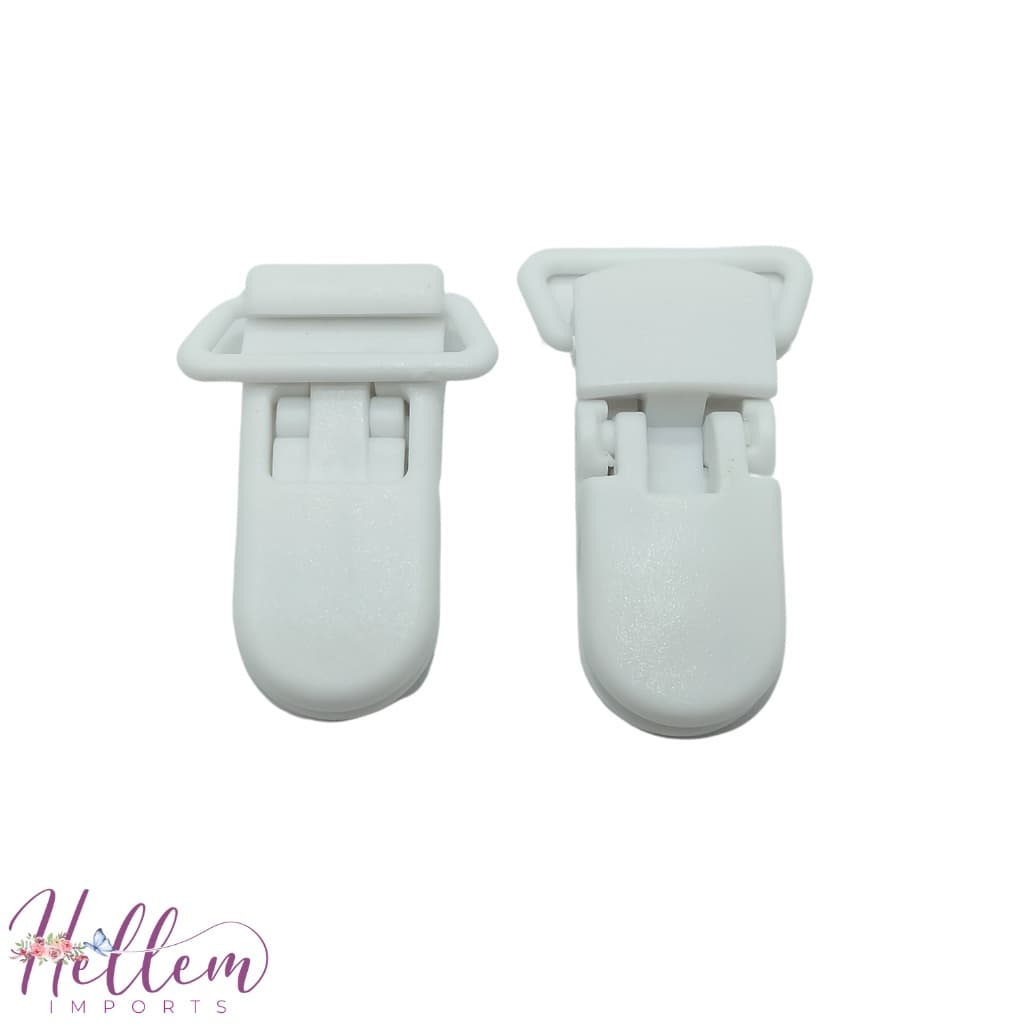 Prendedor de Chupeta Leitoso 1,5x3,8cm - (2 peças)