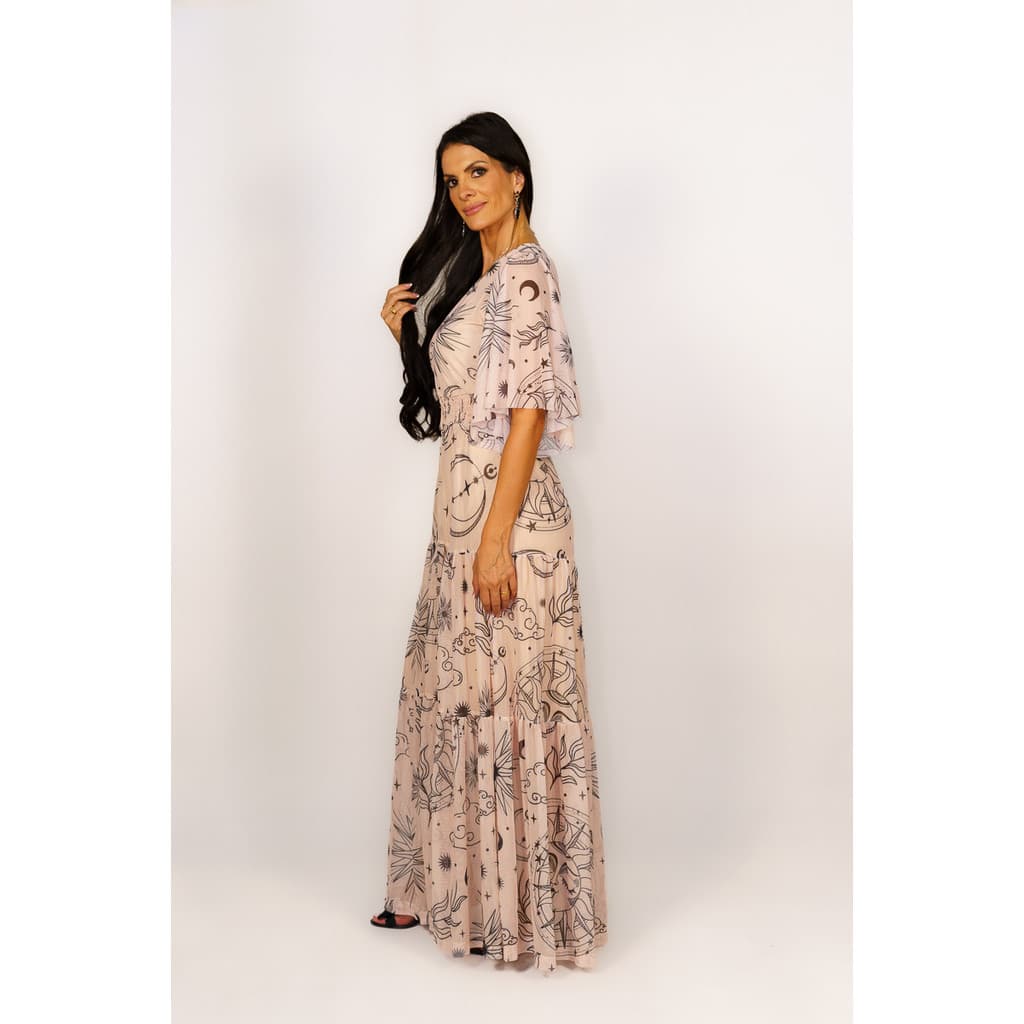 Vestido de Tecido Tule - Chique e Sofisticado - Com Transparência Sutil - Vestido Rodado - Casamento
