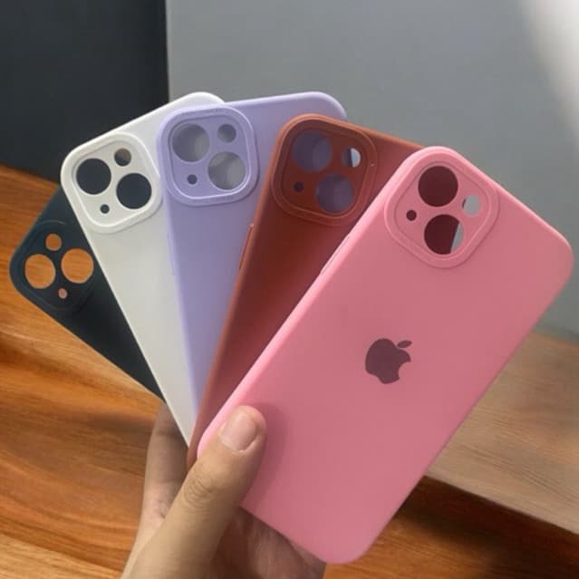 Capa Capinha Para IPhone 14 14Pro 14ProMax 14Plus Silicone Aveludada C/ Proteção na Câmera Fechada Quadrada