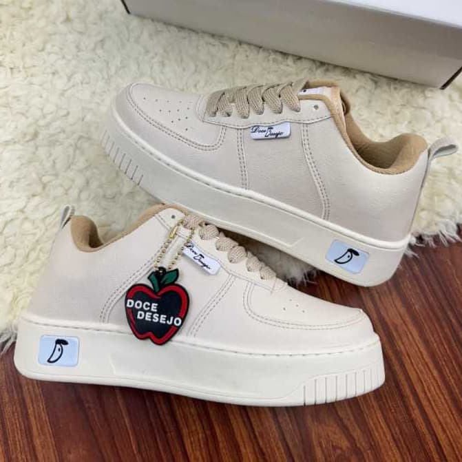 TENIS FEMININO MACIO E CONFORTAVEL MODA MODELO NOVO DOCE DESEJO COSTURADO LEVE PRONTA ENTREGA