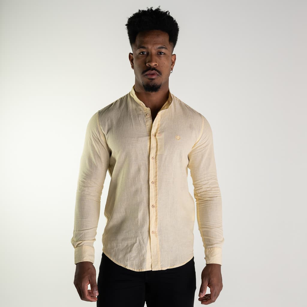 Camisa Social Linho Slim Gola Padre Amarela