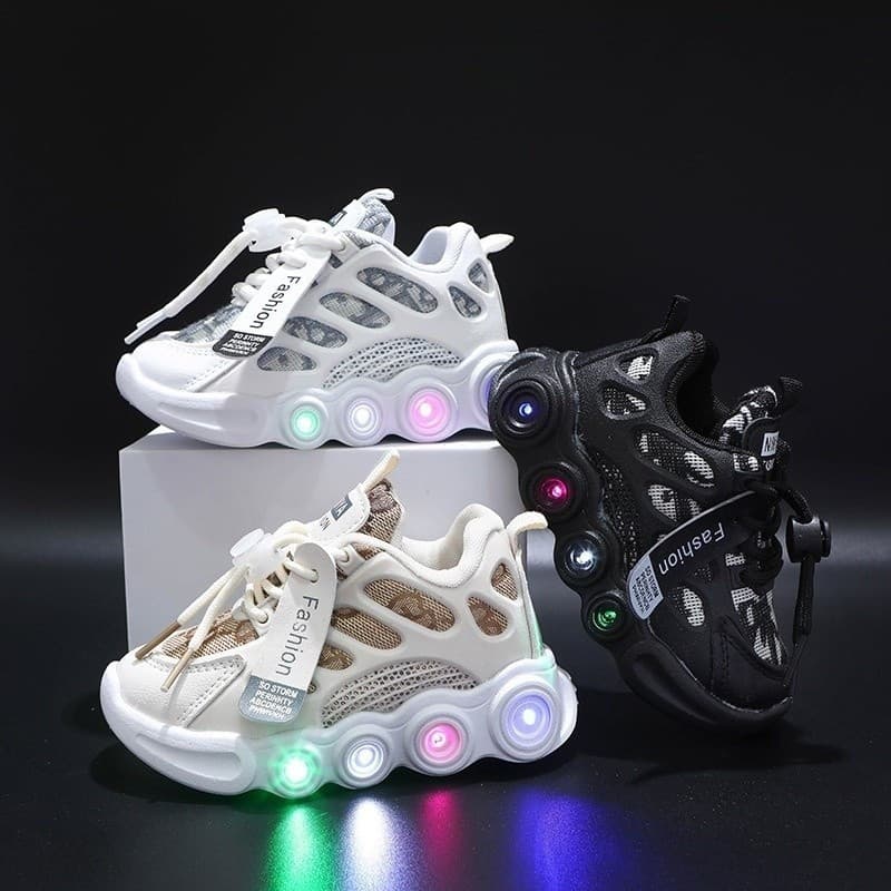 Tênis Esportivos Infantis/Tênis de Treinamento em Malha Respirável com LED para Meninos e Meninas/Tênis Casuais com Luze