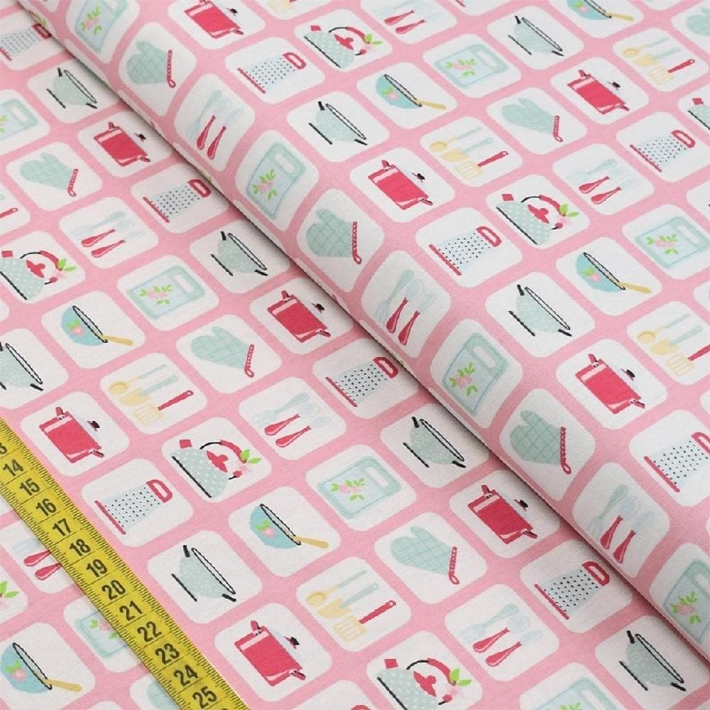 Tecido Estampado para Patchwork - Yummy: Utensílios em Quadradinhos (0,50x1,40)