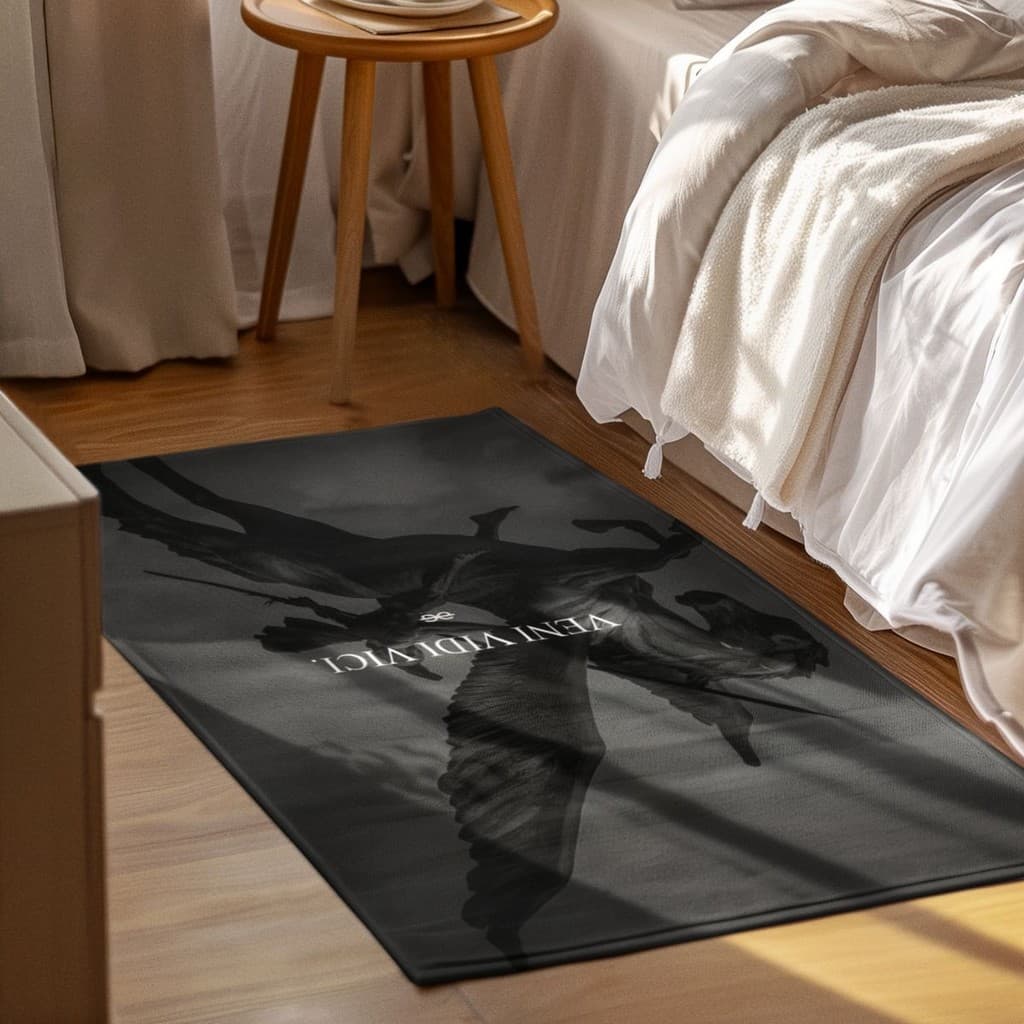 Tapete Decorativo Veni Vidi Vici 118x70cm Antiderrapante Sala, Quarto e Escritório
