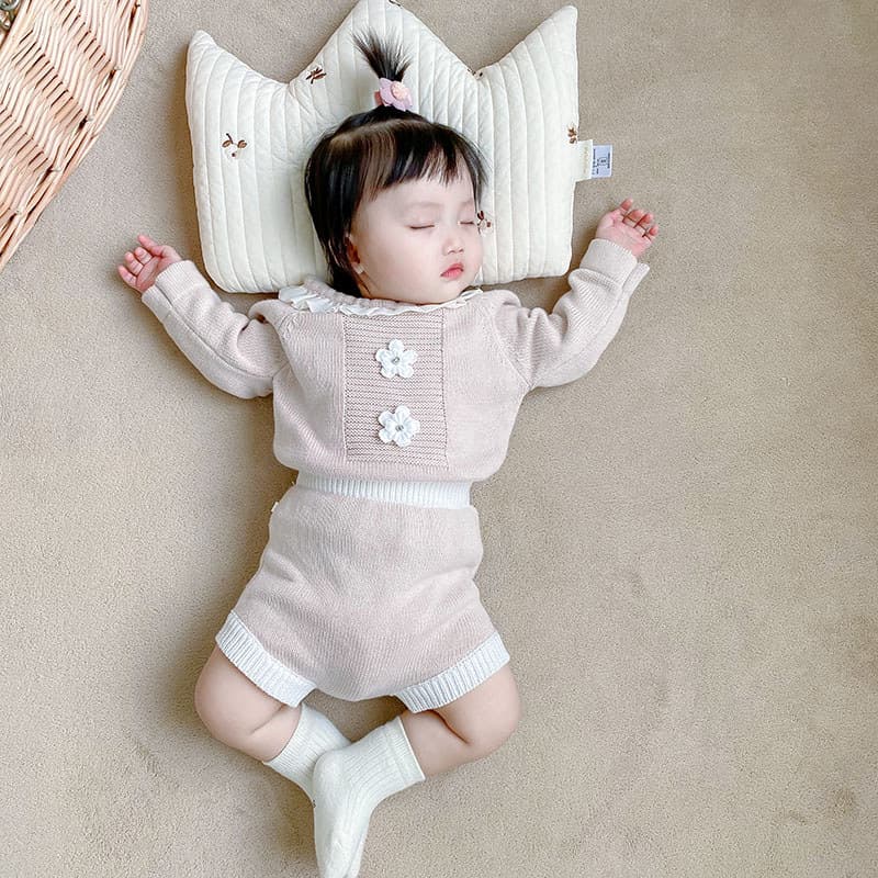 2026 roupas de bebê roupas de primavera suéter terno versão coreana roupa externa estilo ocidental bebê menina artesanal