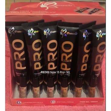 Kit com 2 Unidades de Base Liquida Pro Matte Foundation - Alta Cobertura - D Hermosa