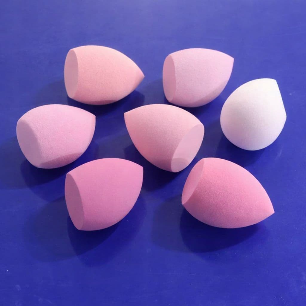 Kit de Esponjas de Maquiagem – 7 Peças | Puff Molhado e Seco | Aplicador para Base Líquida, BB Cream e Pó
