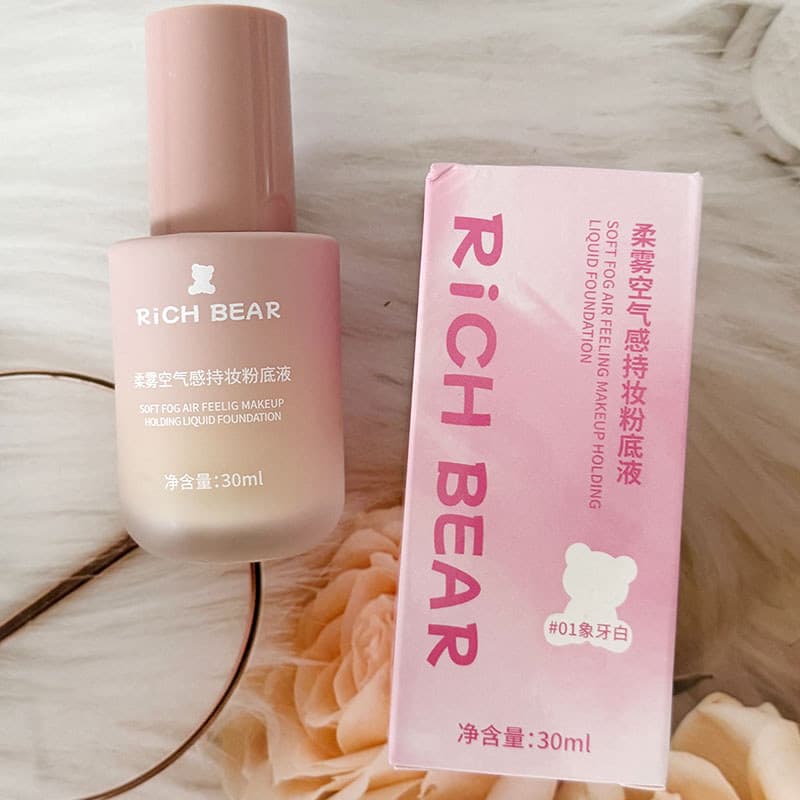 Rich Bear Soft Mist Air Feel Maquiagem de longa duração Serviço de base líquida Não é fácil de tirar Maquiagem Light Liq