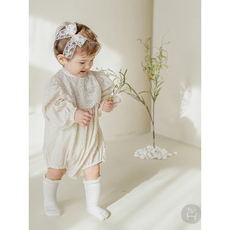 Coreano bebê menina primavera roupas cem dias aniversário banquete vestido bonito ocidental princesa macacão bebê menina