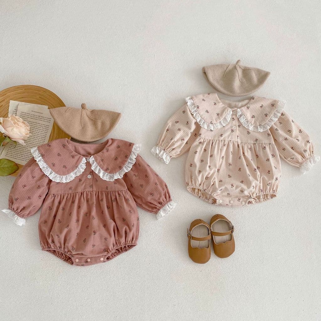 Ins bebê menina algodão lapela triângulo macacão roupas de bebê novo estilo doce menina pequena Floral roupas de bebê
