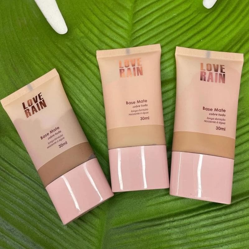 (DR)Base Líquida Love Rain Matte – Cobertura Alta, Resistente à Água, Acabamento Natural e Uniforme
