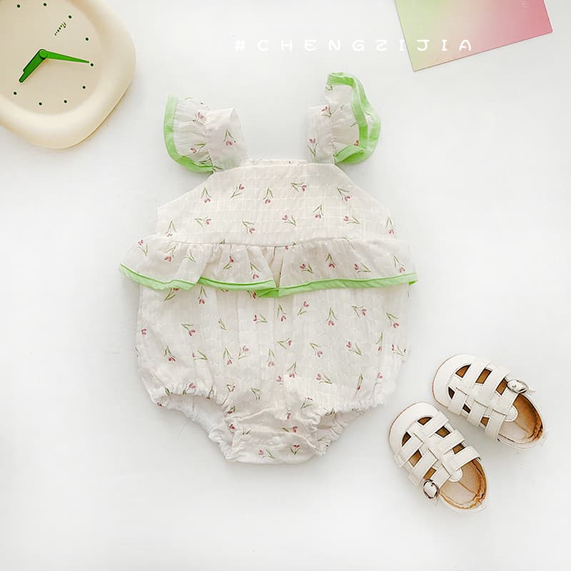 2026 novo estilo macacão roupas de verão bebê menina pequena manga voadora macacão de bebê menina moda macacão roupas de