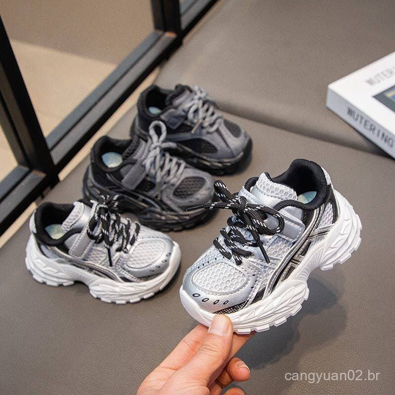 Sapatos infantis, tênis esportivos para meninos, tênis antiderrapantes estilo "dad shoes", novos tênis respiráveis de so