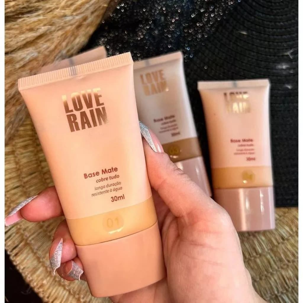 Base Líquida Matte Altissíma Cobertura A Prova D’Água Com Glow Único - Love Rain