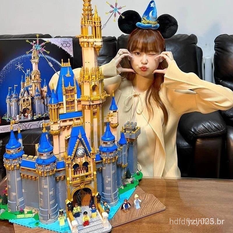 Mais de 3000 peças de blocos de montar Lego da série Disney, brinquedo de construção do castelo da princesa Cinderela e