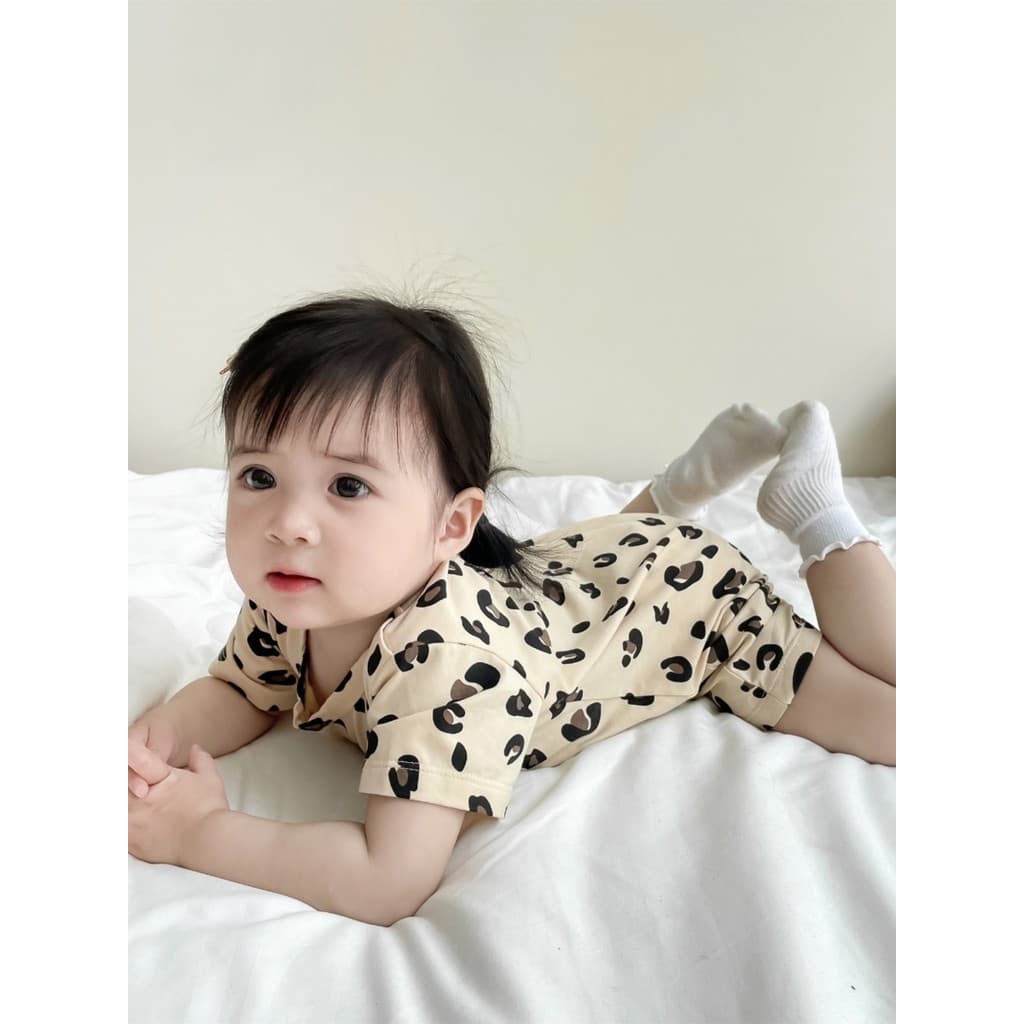 Ins puro algodão roupas de bebê verão bebê menino fino macacão de um ano de idade bebê menina estilo ocidental leopardo 