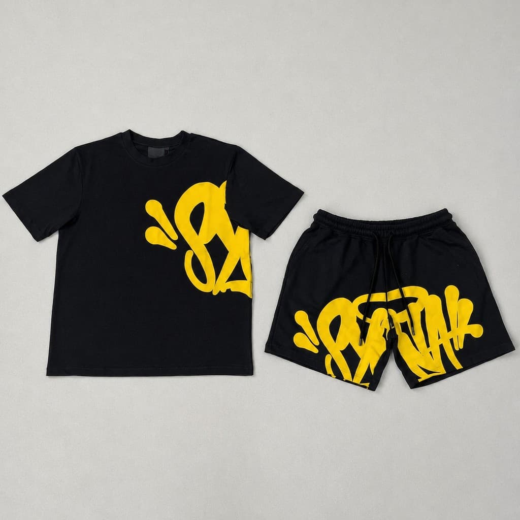 Conjunto Estilo Gringo Syna Y2k Hip Hop Streetwear Camiseta e Bermuda Moletom Moda Urbana