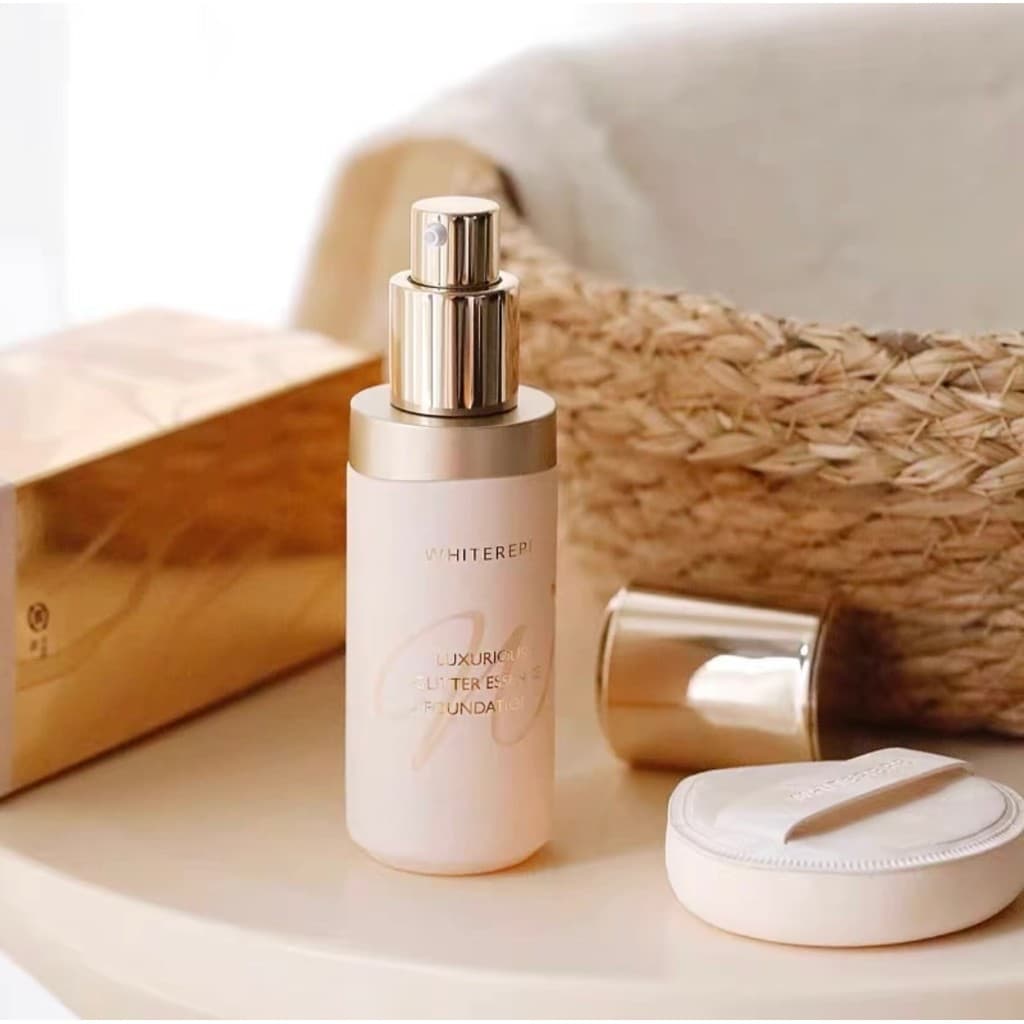Maquiagem de base líquida feminina!WHITEREPE Moonlight Bottle Luxuoso Flawless Essence Base Líquida Transparente 30g