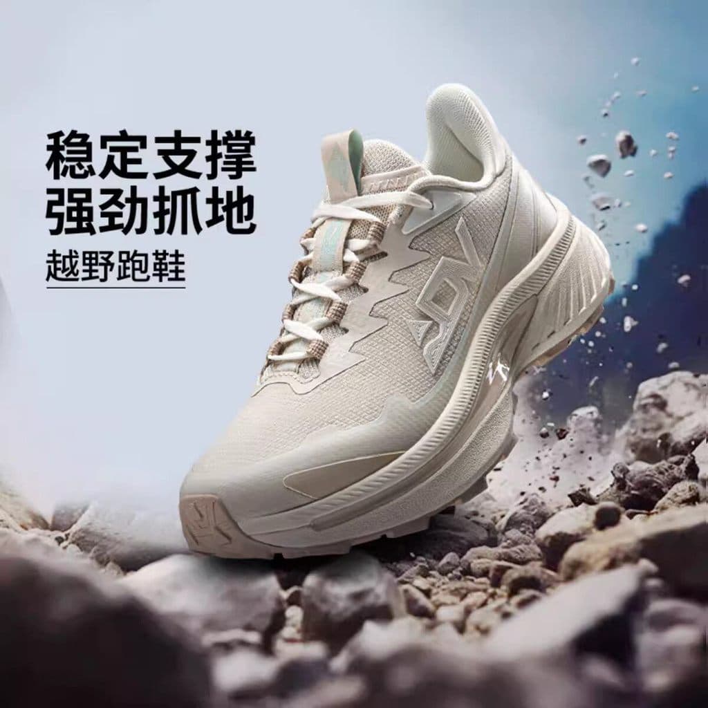 Li Ning tênis de corrida feminino 2026 novo produto suporte treinamento esportivo profissional Cross Country tênis ARNW0