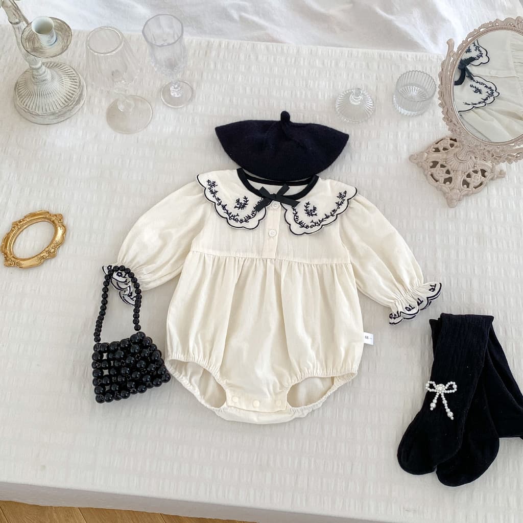 Roupas de bebê 2025 primavera estilo fino puro algodão manga comprida roupas de bebê pequena idade mensal menina bebê ce