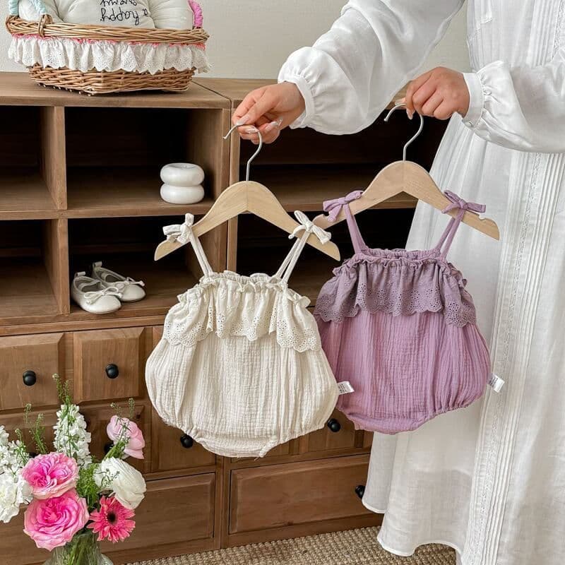 Estilo de verão estilo coreano roupas de bebê verão estilo fino Crepe triângulo estilingue macacão bebê menina roupas de