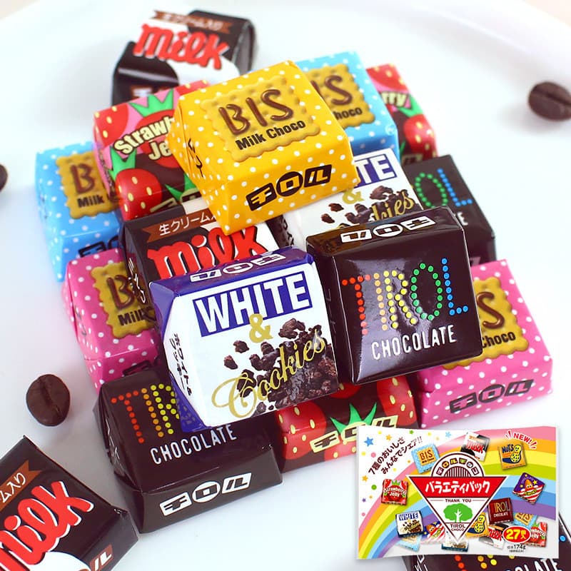 Lanches importados cauda solta colorido cubo diversos lanches de Chocolate 24 peças caixa de presente 26.6.18