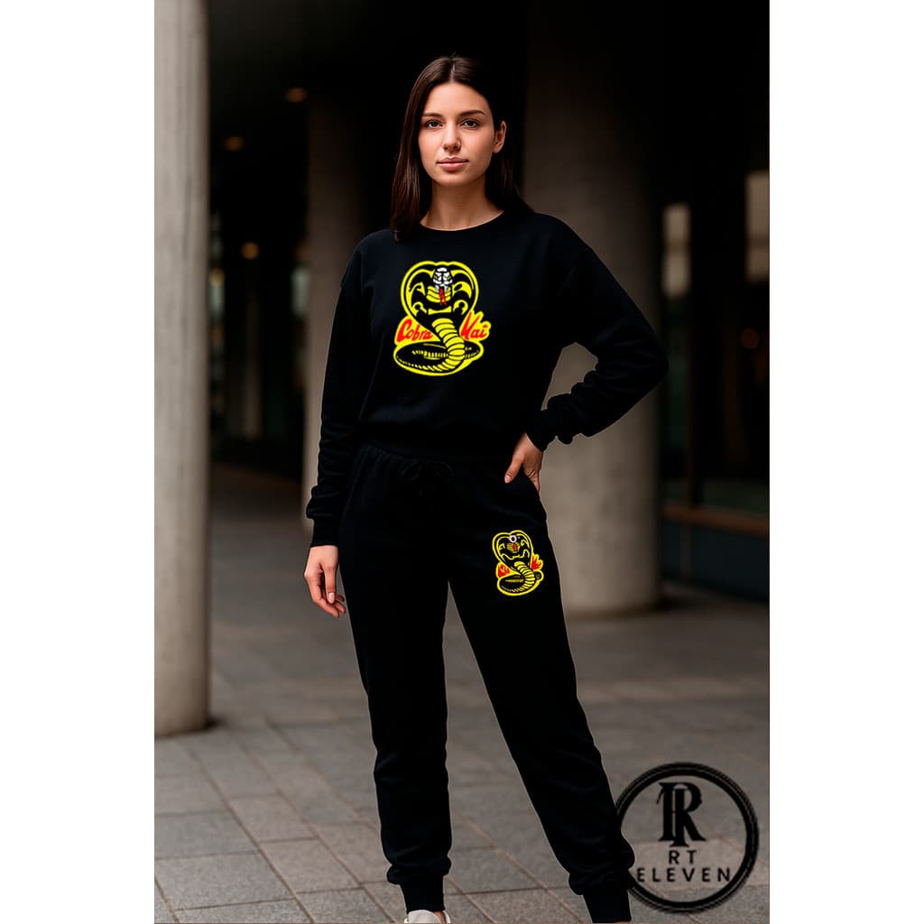 Conjunto Moletom Feminino Cobra Kai Serie Filmes Conjunto Kit Gola Careca Blusa + Calça Moletom Diversas Cores