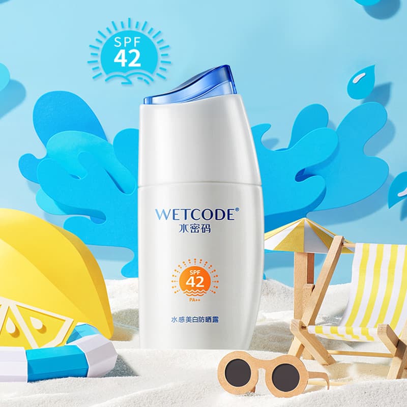 Código de água Loção protetora solar branqueadora de água 50 isolamento Facial transparente protetor solar creme treinam