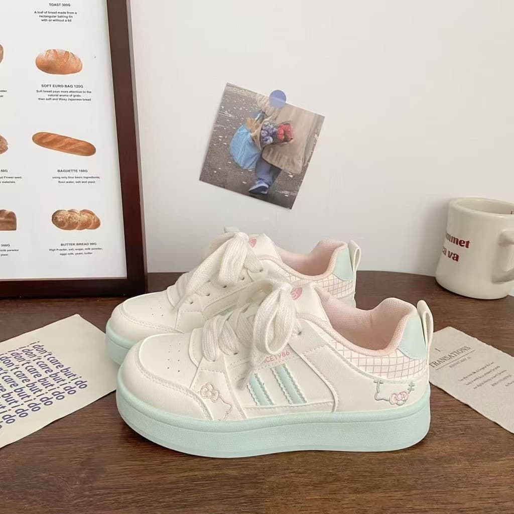 Meninas Sapatos Casuais Bonito Olá Kitty Crianças Tênis Confortável Fundo Macio 2025 Outono Novo Planos Esportes Antider