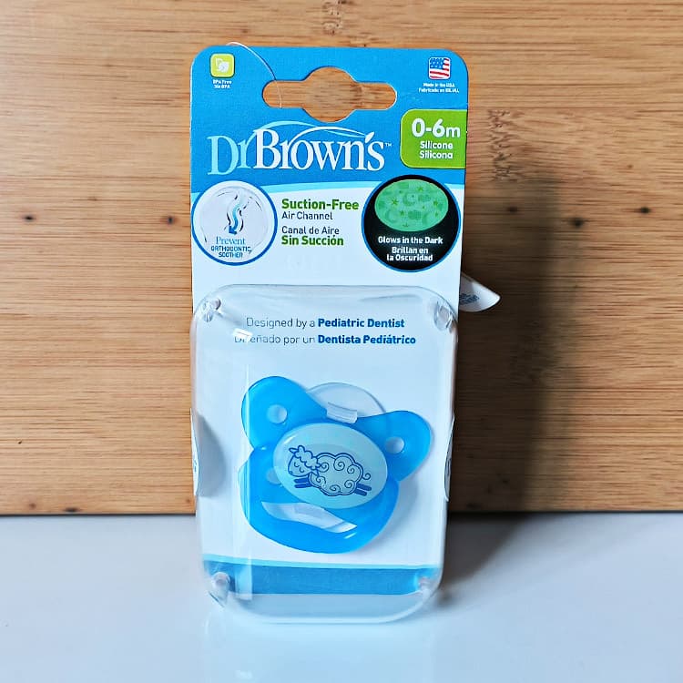 [Com tampa] Dr. Chupeta marrom tipo polegar bebê macio luminoso dormir chupeta de Silicone