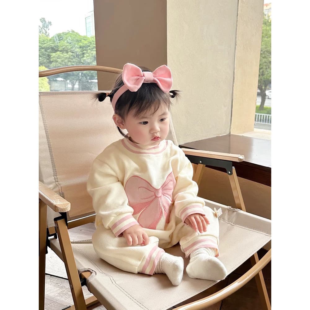 Roupas de bebê recém-nascido primavera outono roupas junho bebê menina Super bonito ocidental princesa macacão roupas ex