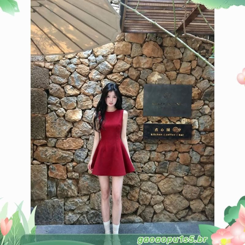 Vestido vermelho temperamento vermelho sem mangas vestido feminino concha Micro mesmo estilo vestido vermelho linda séri