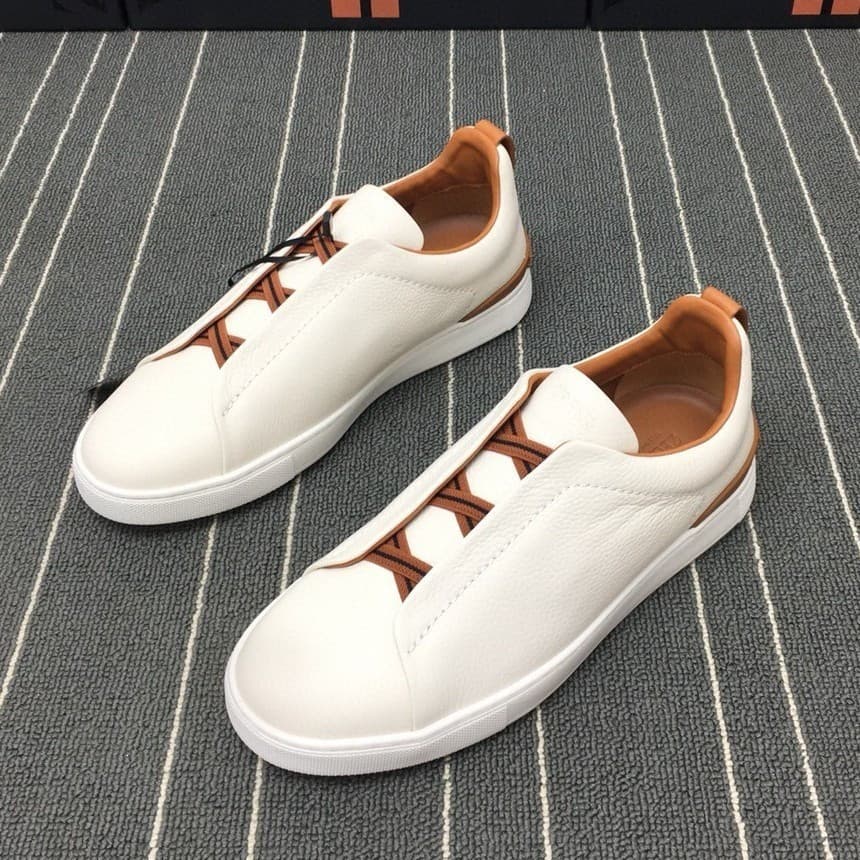 Novo modelo de calçado casual masculino Jeni em couro genuíno, confortável, com sola plana, estilo esportivo, novo model