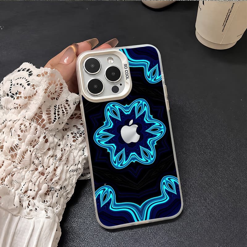 TPU anti-queda Capinha para iPhone 17/16/15/14/13/12 Pro Max Acompanha uma capa de celular com um logotipo metálico esti