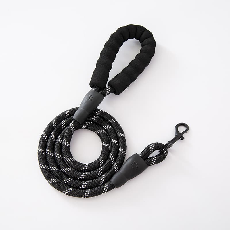 Coleira para cães para evitar fugas, guia P-strap para passeios ao ar livre, coleira refletiva para animais de estimação