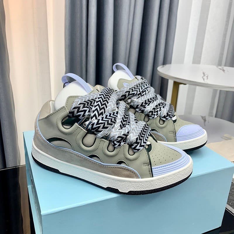 Tênis da moda - Tênis estilo "dad shoes" com sola grossa e cadarço, tênis de treino alemães CURB, tênis esportivos casua