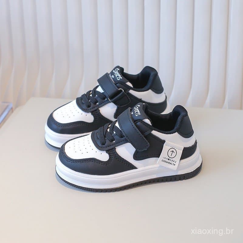 Tênis infantil de sola macia, tênis branco versátil para meninas, tênis esportivo casual, tênis panda WR0K