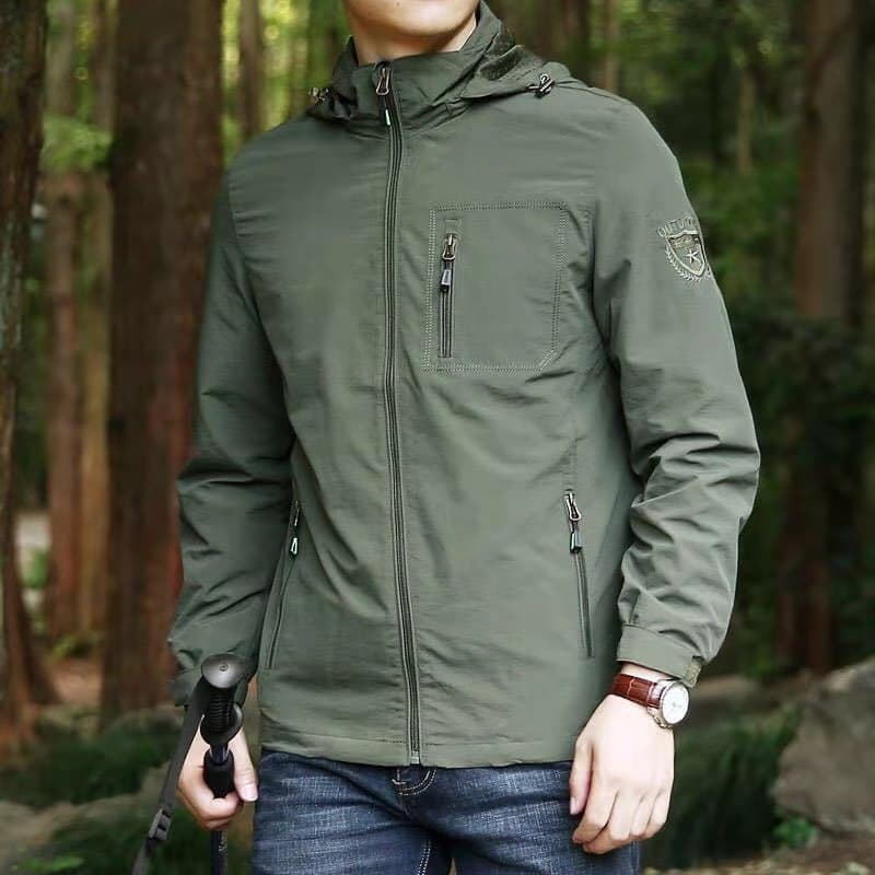 Jaqueta masculina com capuz primavera outono jaqueta 2026 novo estilo tamanho grande jaqueta fina masculina Multi-bolso 